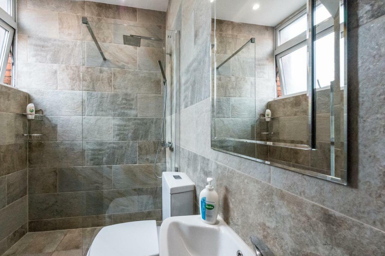 Stylish Apartment,12 Minutes From Oxford Street,Central London,Ac,Wifi! Εξωτερικό φωτογραφία